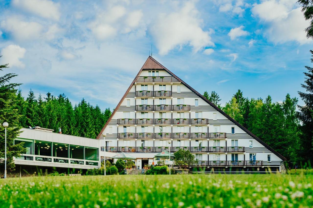 Hotel Ski Nove Mesto na Morave Extérieur photo